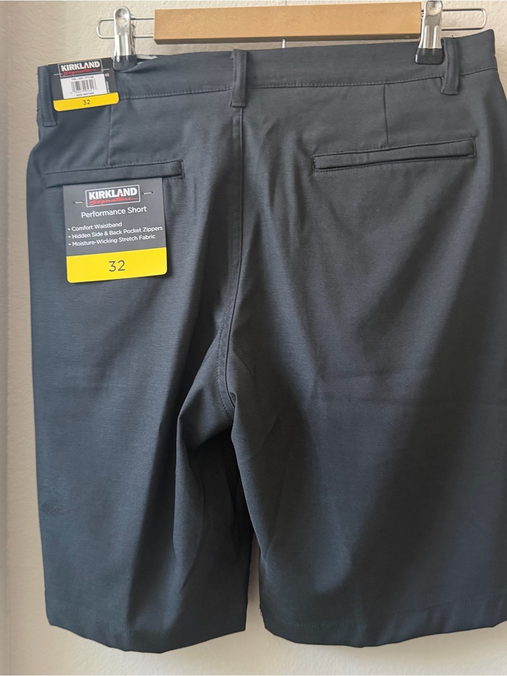 Kirkland Signature Men's Performance Hybrid Shorts in Charcoal